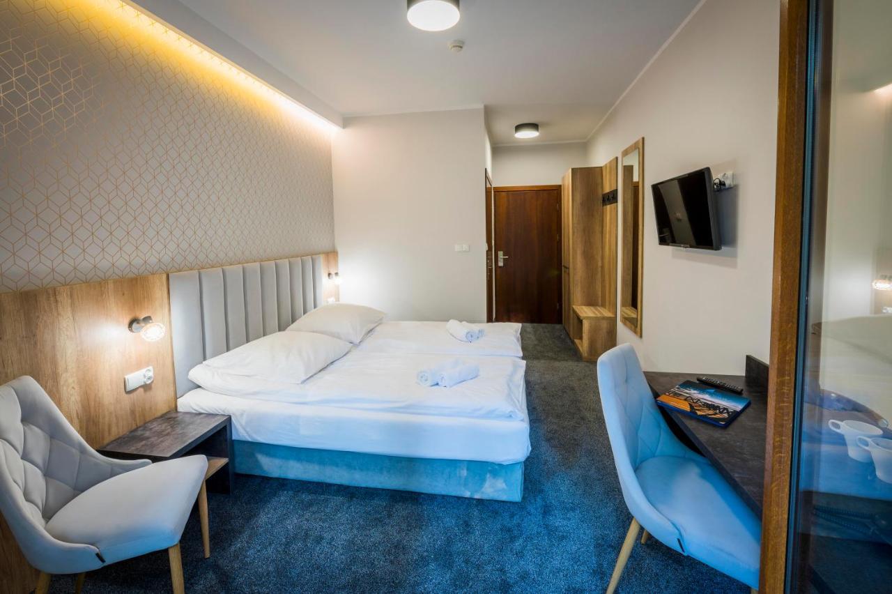 Hotel Sailor Łeba Buitenkant foto